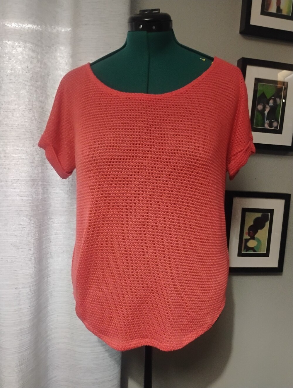 a.n.a Capped Sleeve Knit Blouse in Coral Sz M